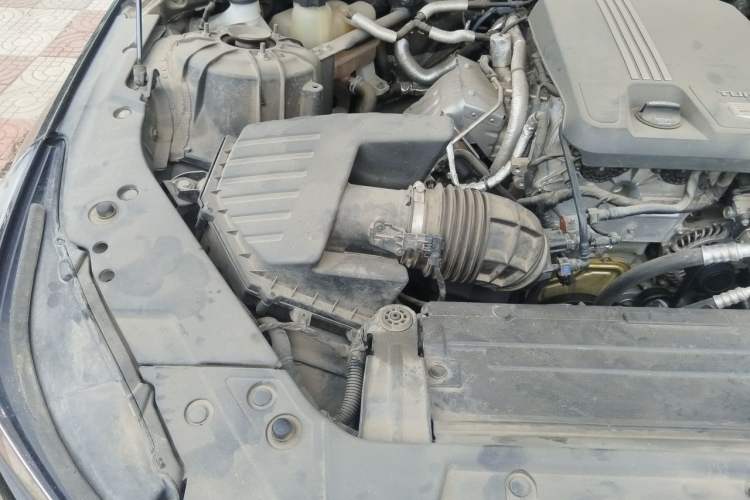 Used Cadillac CT5 2021 Revised 28T Luxury Version Engine Bay Right