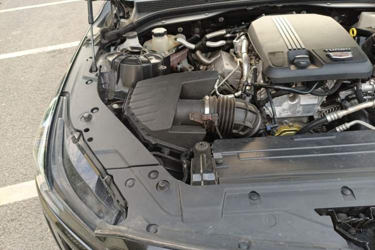 Used Cadillac CT5 2021 28T Luxury Model Engine Bay Right