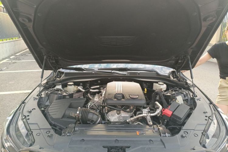 Used Cadillac CT5 2021 28T Luxury Model Engine Bay