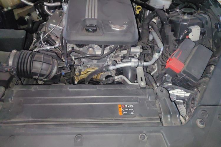 Used Cadillac CT5 2021 28T Fashion Edition Engine Bay