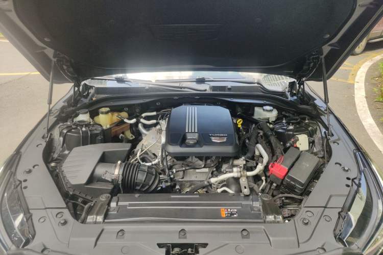 Used Cadillac CT5 2021 28T Platinum Sport Model Engine Bay
