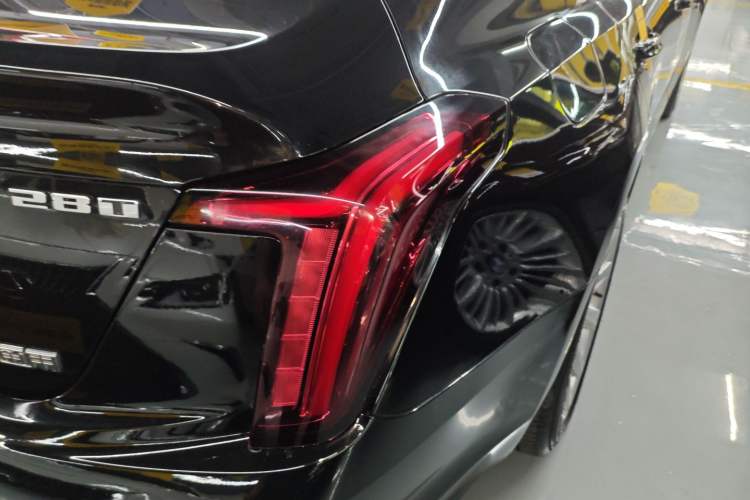 Used Cadillac CT5 2021 28T Fashion Edition Exterior 3