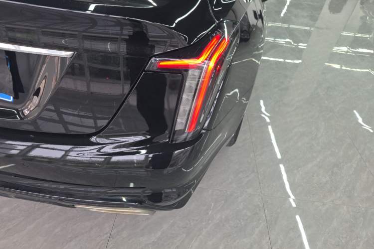 Used Cadillac CT5 2021 28T Advanced Sport Model Exterior 3