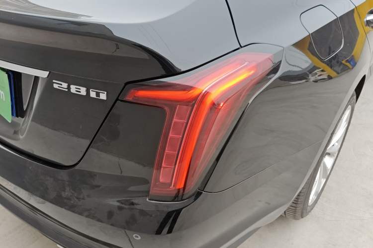 Used Cadillac CT5 2021 28T Luxury Model Exterior 3