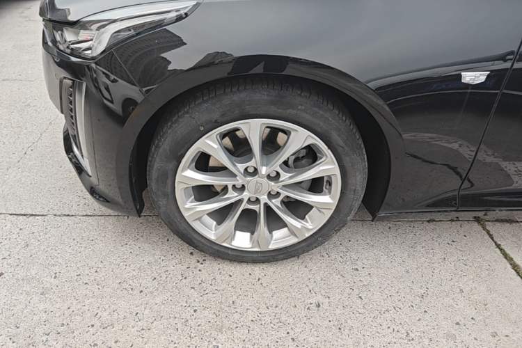 Used Cadillac CT5 2021 28T Luxury Model Exterior 4
