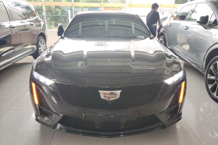 Used Cadillac CT5 2021 28T Platinum Edition Front