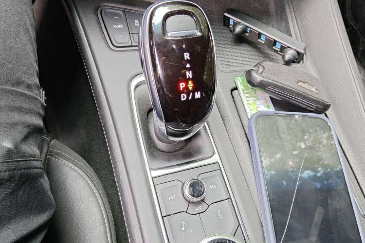 Used Cadillac CT5 2021 28T Fashion Edition Gear Lever