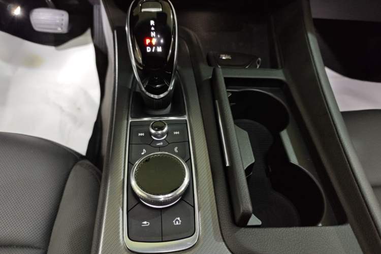 Used Cadillac CT5 2021 Revised 28T Luxury Version Gear Lever