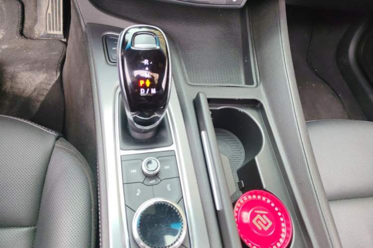 Used Cadillac CT5 2021 28T Prestige Edition Gear Lever