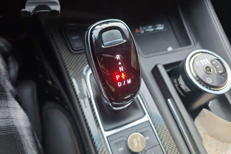 Used Cadillac CT5 2021 28T Platinum Sport Model Gear Lever
