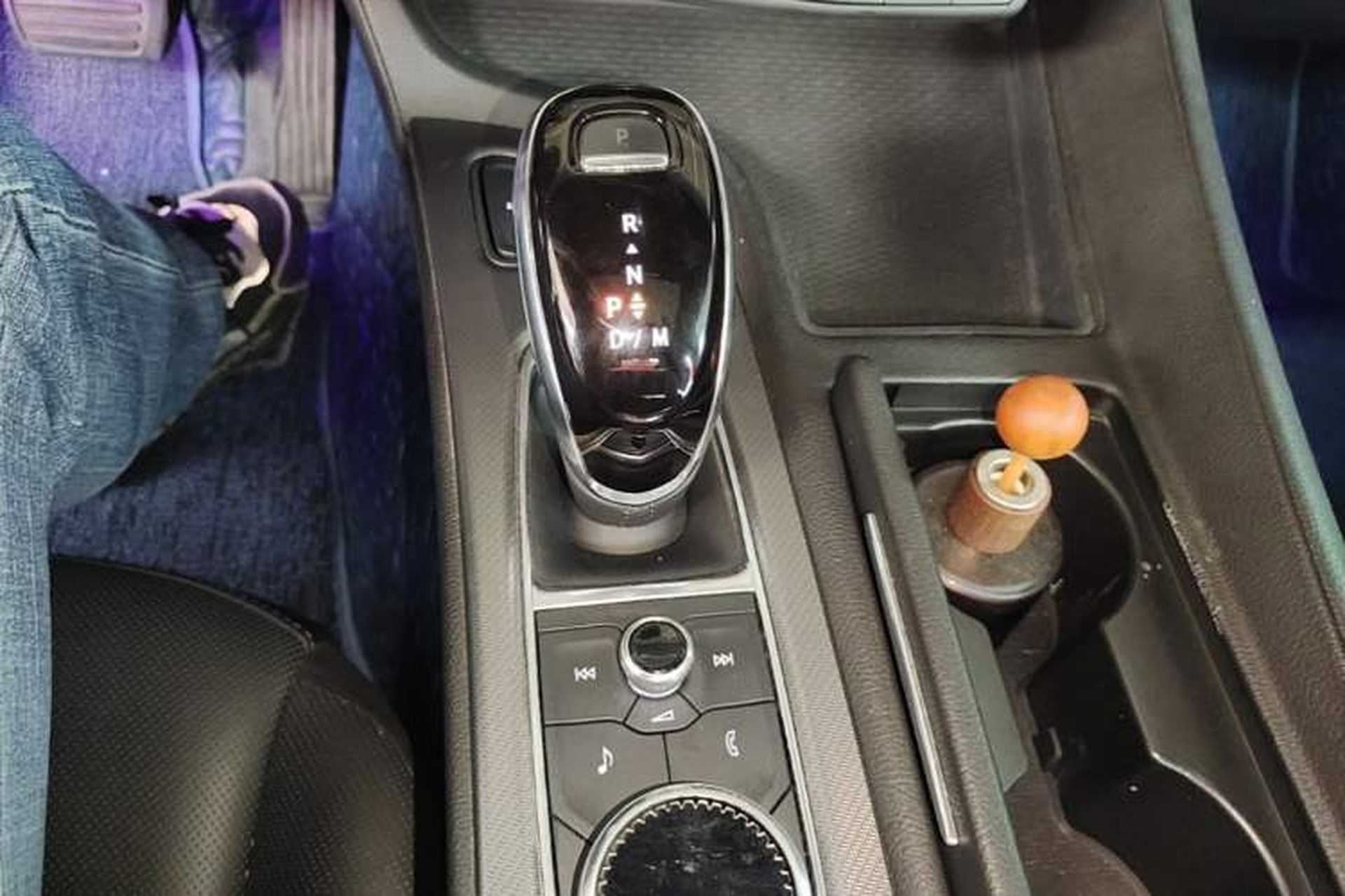 Used Cadillac CT5 2021 28T Luxury Model Gear Lever
