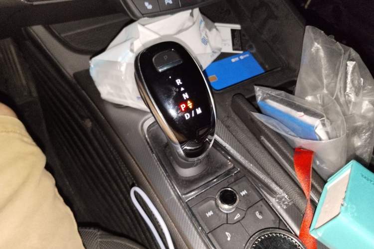Used Cadillac CT5 2021 28T Luxury Model Gear Lever