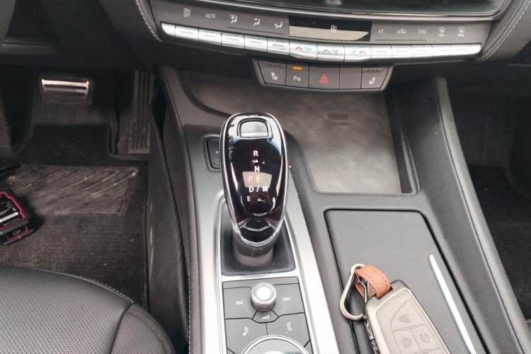 Used Cadillac CT5 2021 Revised 28T Luxury Version Gear Lever