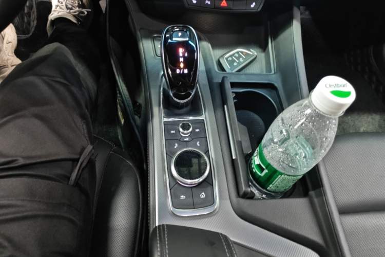 Used Cadillac CT5 2021 Revised 28T Luxury Version Gear Lever