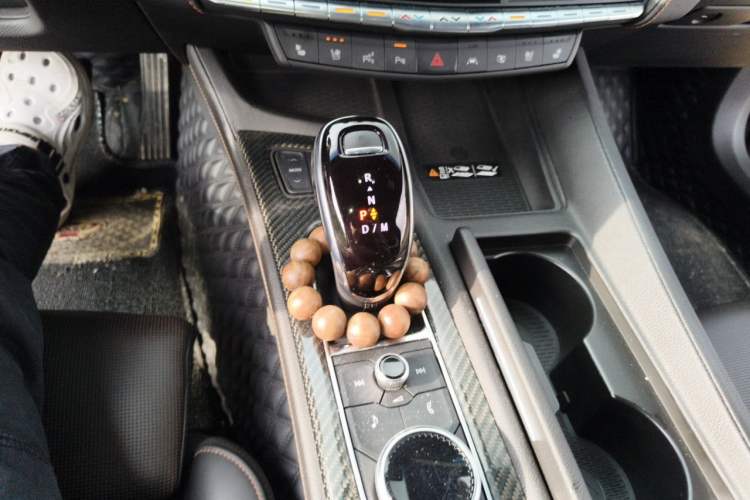 Used Cadillac CT5 2021 28T Platinum Sport Model Gear Lever