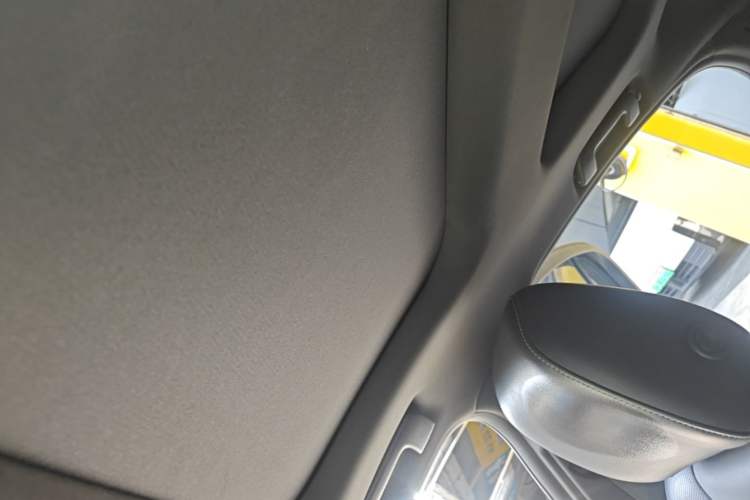 Used Cadillac CT5 2021 28T Luxury Model Headliner