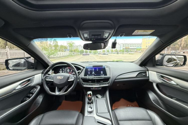 Used Cadillac CT5 2021 28T Luxury Model Interior 2