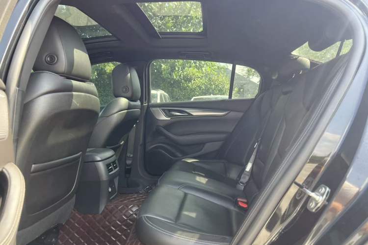 Used Cadillac CT5 2021 28T Luxury Model Interior 2