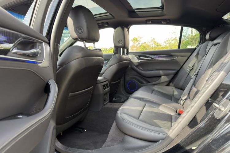 Used Cadillac CT5 2021 28T Luxury Model Interior 2