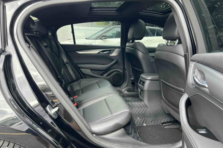 Used Cadillac CT5 2021 28T Luxury Model Interior 3