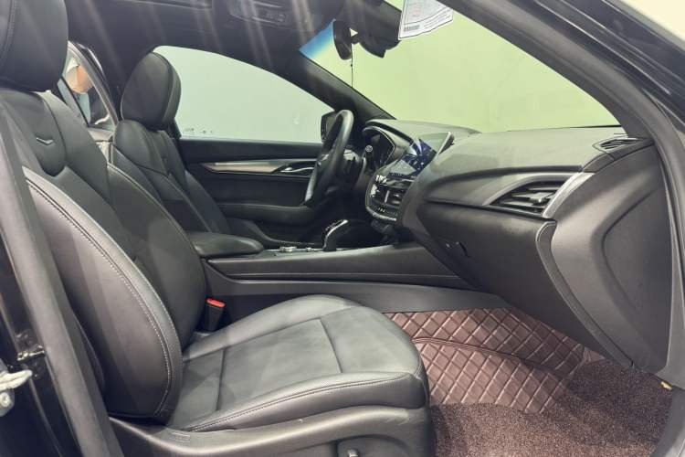 Used Cadillac CT5 2021 28T Luxury Model Interior 3