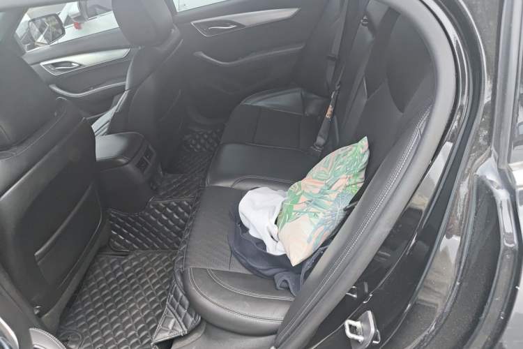 Used Cadillac CT5 2021 28T Fashion Edition Interior 4