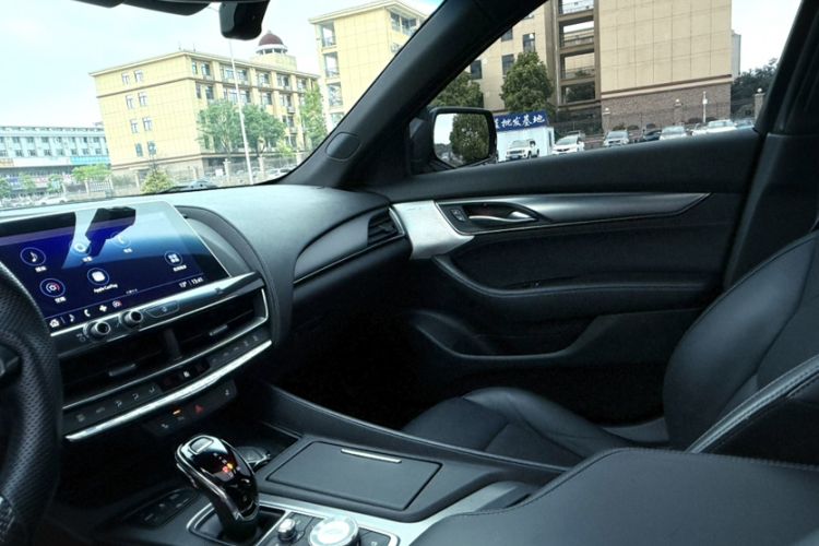 Used Cadillac CT5 2021 28T Luxury Model Interior 5