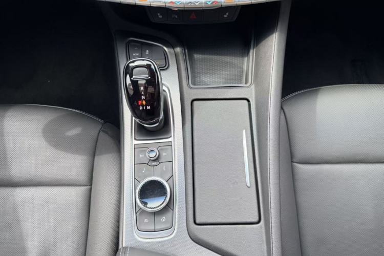 Used Cadillac CT5 2021 28T Luxury Model Interior 5
