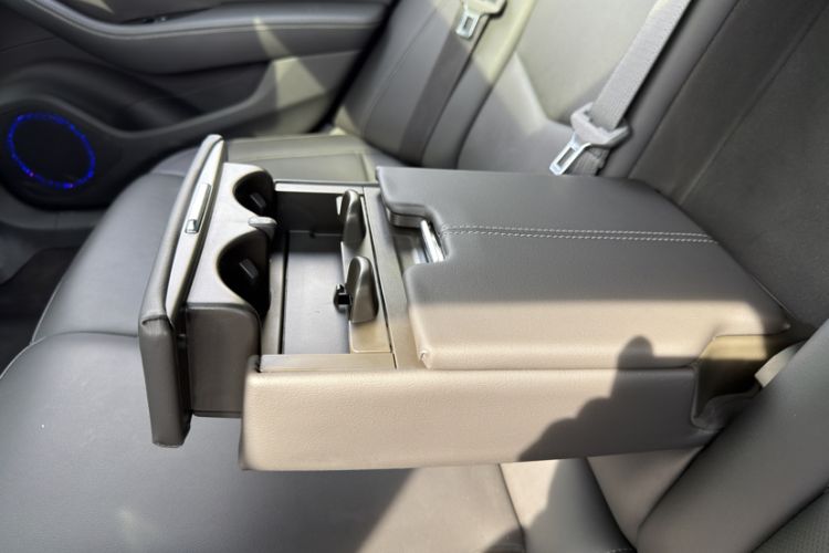 Used Cadillac CT5 2021 28T Luxury Model Interior 7