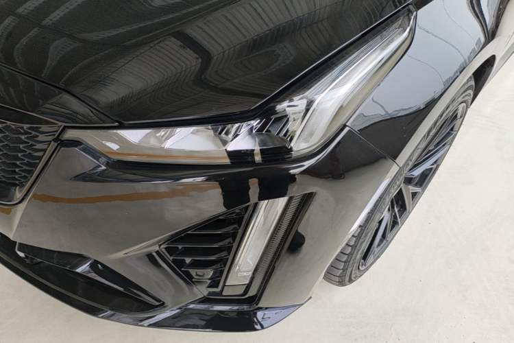 Used Cadillac CT5 2021 Revised 28T Luxury Version Left Front Headlight