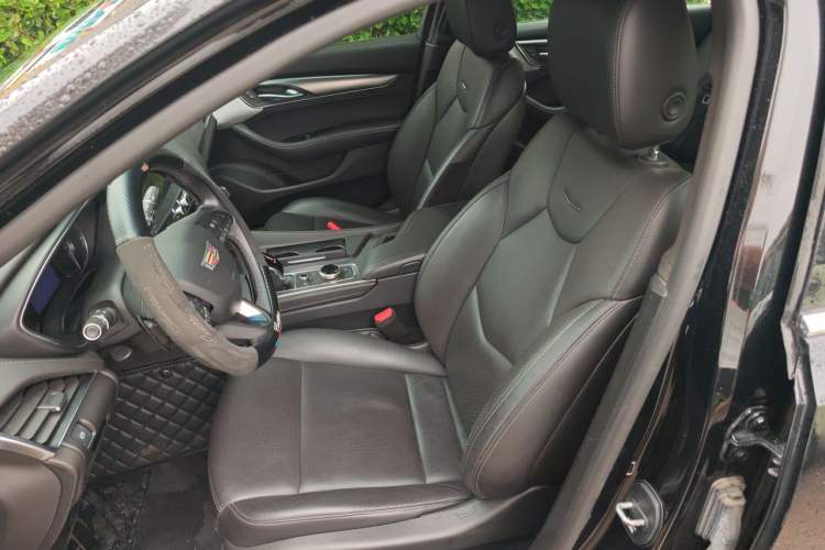 Used Cadillac CT5 2021 28T Luxury Model Left Front Seat