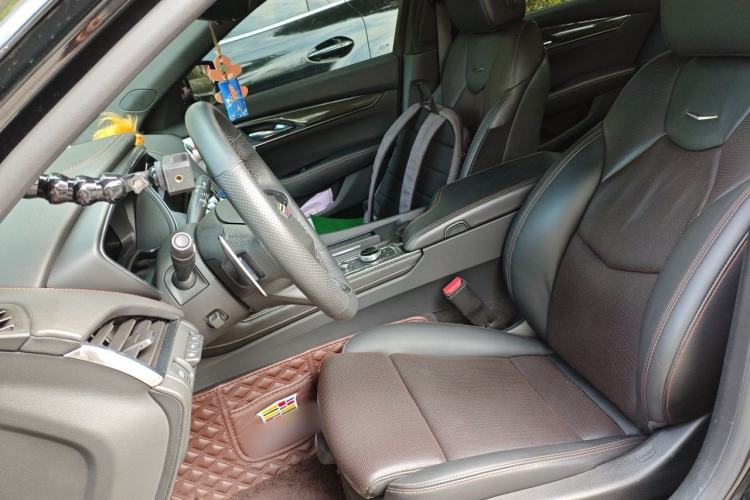 Used Cadillac CT5 2021 28T Platinum Sport Model Left Front Seat
