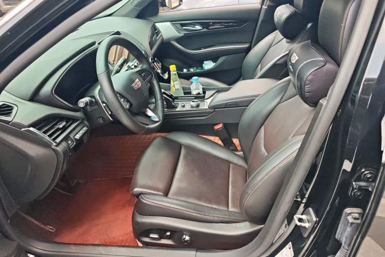 Used Cadillac CT5 2021 28T Platinum Sport Model Left Front Seat