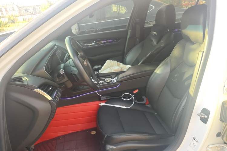 Used Cadillac CT5 2021 28T Fashion Edition Left Front Seat