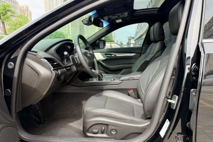 Used Cadillac CT5 2021 28T Luxury Model Left Front Seat