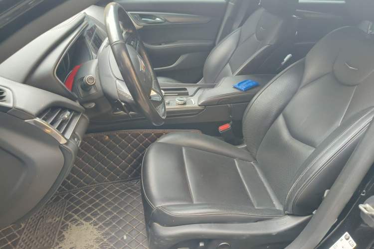 Used Cadillac CT5 2021 28T Fashion Edition Left Front Seat