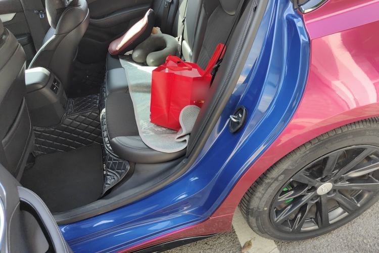 Used Cadillac CT5 2021 28T Fashion Edition Left Rear Seat