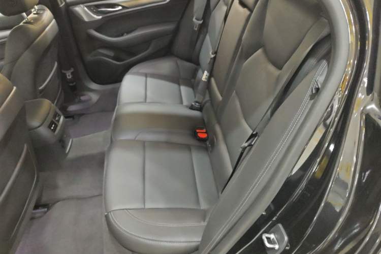 Used Cadillac CT5 2021 Revised 28T Luxury Version Left Rear Seat