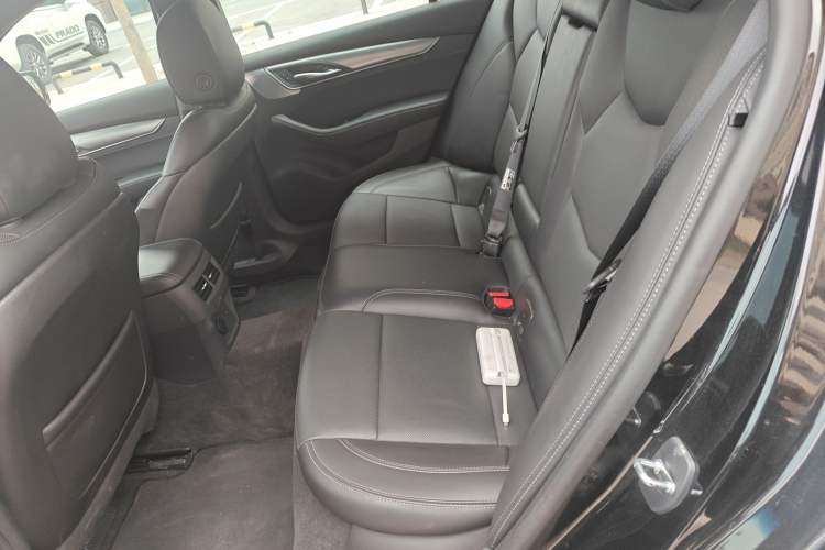 Used Cadillac CT5 2021 Revised 28T Luxury Version Left Rear Seat