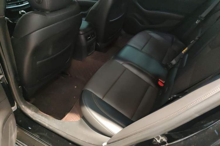Used Cadillac CT5 2021 28T Platinum Edition Left Rear Seat
