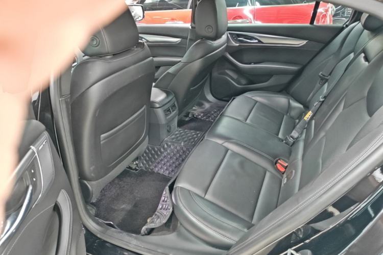 Used Cadillac CT5 2021 Revised 28T Luxury Version Left Rear Seat