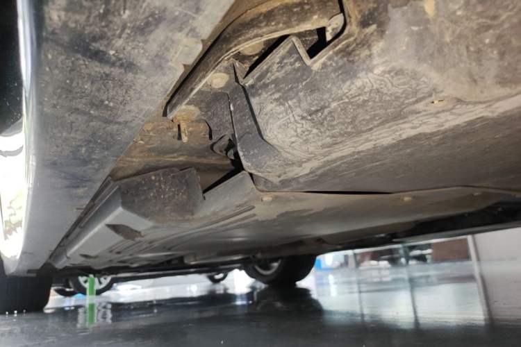 Used Cadillac CT5 2021 28T Luxury Model Left Side Sill