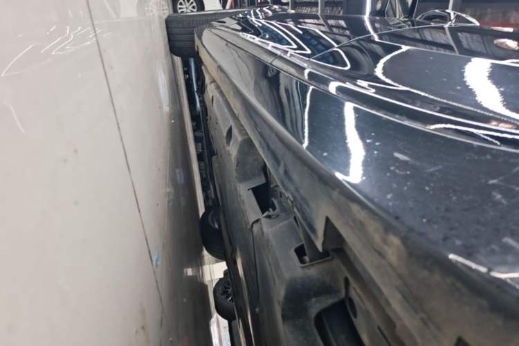 Used Cadillac CT5 2021 Revised 28T Luxury Version Left Side Sill