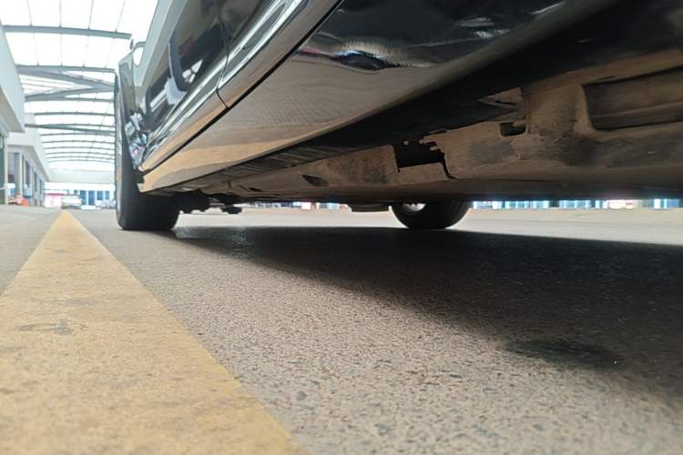 Used Cadillac CT5 2021 Revised 28T Luxury Version Left Side Sill