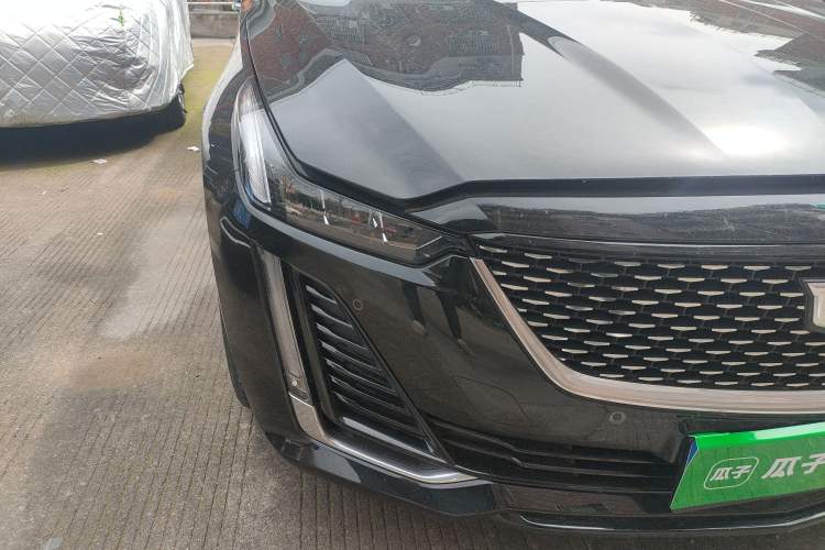 Used Cadillac CT5 2021 28T Prestige Edition Right Front Headlight