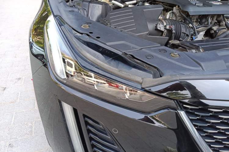 Used Cadillac CT5 2021 28T Prestige Edition Right Front Headlight