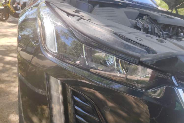 Used Cadillac CT5 2021 Revised 28T Luxury Version Right Front Headlight