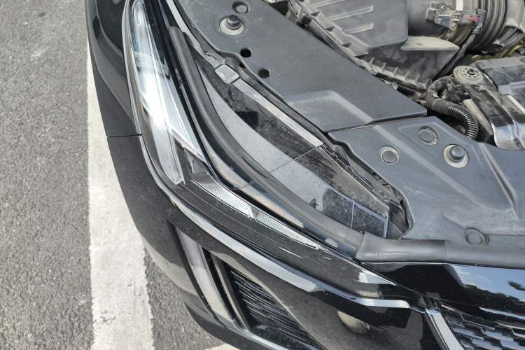 Used Cadillac CT5 2021 Revised 28T Luxury Version Right Front Headlight