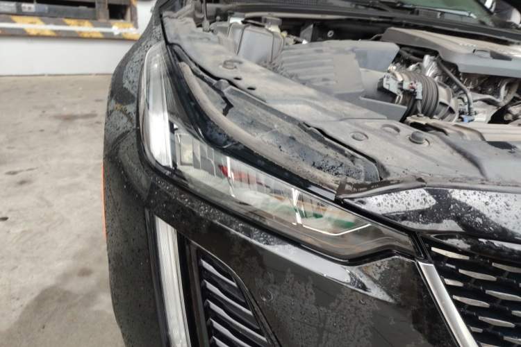 Used Cadillac CT5 2021 28T Luxury Model Right Front Headlight