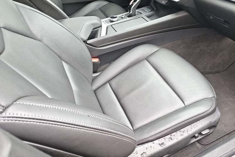 Used Cadillac CT5 2021 Revised 28T Luxury Version Right Front Seat